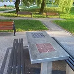 Juki, Mieszkanie Obok Katowice Wynajem Na Doby, Krotkoterminowy, 2 Balkon, 50m2,- Po Kapitalnym Remoncie 2-ga Sypialnia Jest Czescia Salonu Blisko Centrum Leczenia Oparzen 2,5 Km * Siemianowice Śląskie